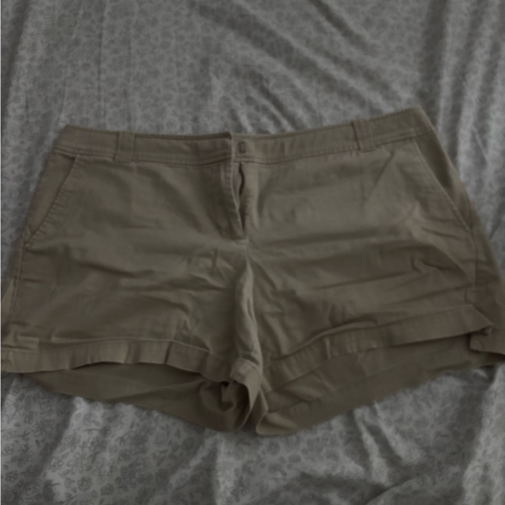 New York & Company Tan Cargo Shorts Cotton Blend